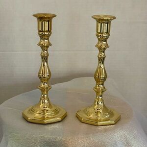 Pair Baldwin Solid Brass
Candlesticks Holders 1986 
Like new condition